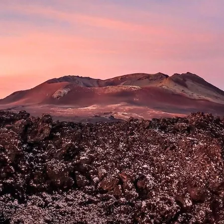 Loft Casa Burgao アパート *